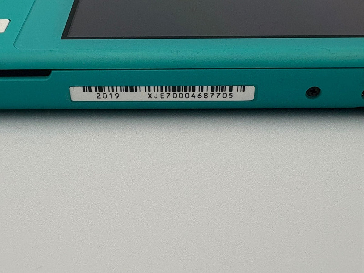 Nintendo Switch Lite Turquoise Console + Charger Nintendo Switch