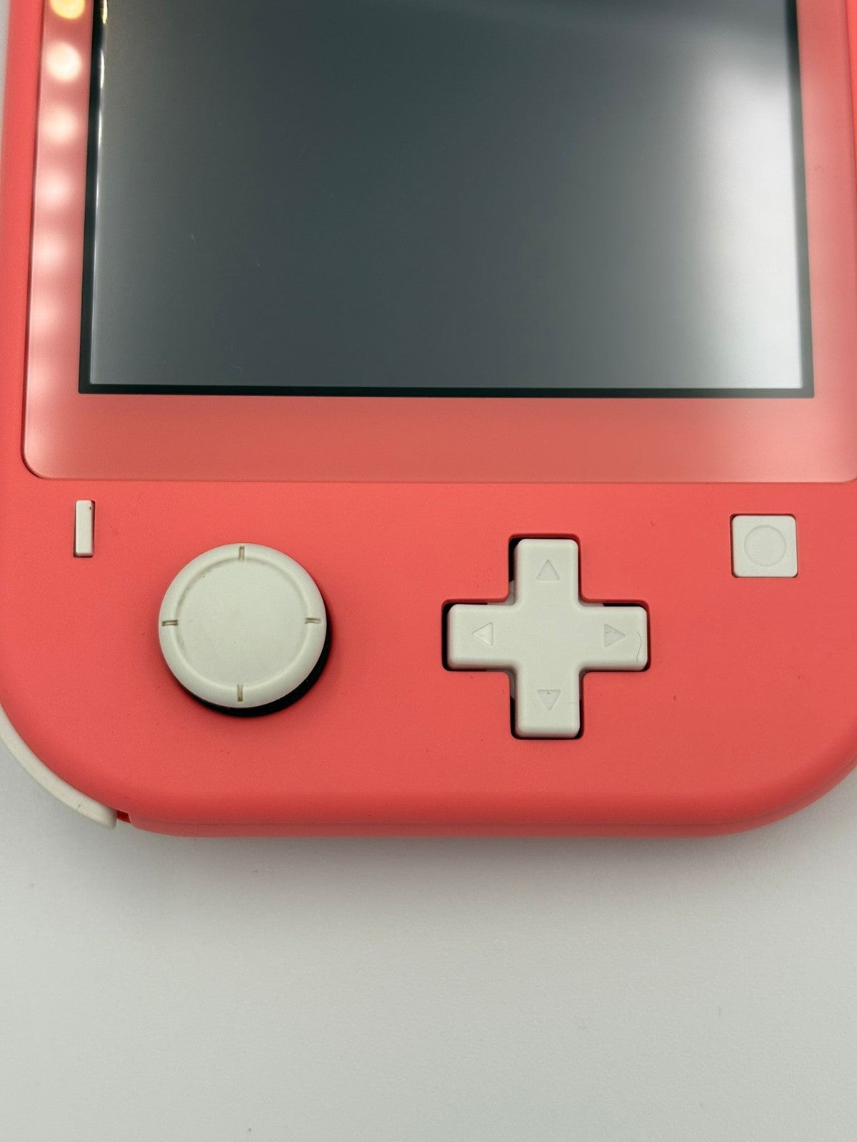 Nintendo Switch Lite 32GB Coral Pink Console + Case & Charger Nintendo Switch